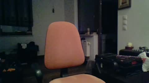 Snapshot of marcin19cm92 chatting on 06/12/26, 09:03 marcin19cm92 online show from 06/12/26, 09:03