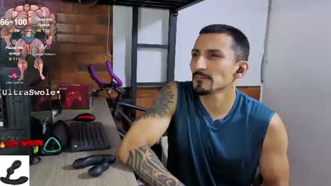 Snapshot of marckmuscle chatting on 07/23/26, 01:58 Marck Independent model online show from 07/23/26, 01:58