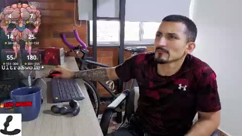 Snapshot of marckmuscle chatting on 07/23/26, 10:29 Marck Independent model online show from 07/23/26, 10:29