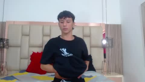 Snapshot of marckpassion chatting on 01/29/25, 12:24 Marck online show from 01/29/25, 12:24