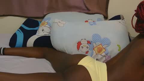 marclyne_cy online show from 02/09/26, 09:19