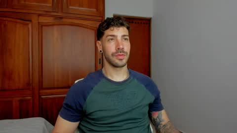 Snapshot of marco_tahani_ chatting on 05/11/26, 01:17 Marco IG marco tahani online show from 05/11/26, 01:17