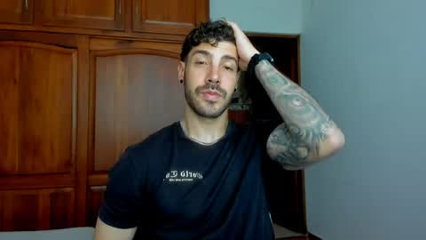 Snapshot of marco_tahani_ chatting on 05/18/26, 07:20 Marco IG marco tahani online show from 05/18/26, 07:20