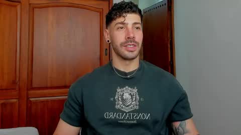Snapshot of marco_tahani_ chatting on 05/26/26, 04:25 Marco IG marco tahani online show from 05/26/26, 04:25