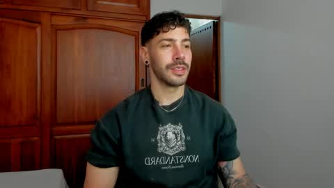 Snapshot of marco_tahani_ chatting on 05/29/26, 01:20 Marco IG marco tahani online show from 05/29/26, 01:20