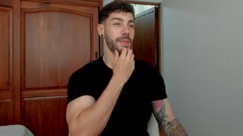 Snapshot of marco_tahani_ chatting on 06/18/26, 03:49 Marco IG marco tahani online show from 06/18/26, 03:49