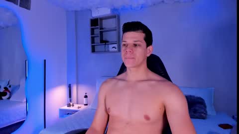 Marco Sullivan online show from 11/18/25, 01:15