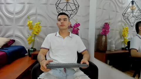 Snapshot of marcovitto chatting on 12/30/24, 05:04 marcovitto online show from 12/30/24, 05:04