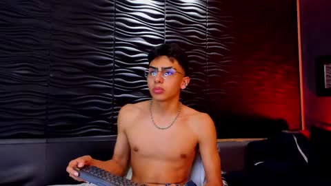 Marco and Ethan online show from 12/31/24, 06:48