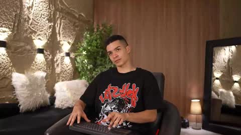 Marco and Ethan online show from 09/10/25, 03:50