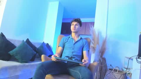 marcus_fire online show from 02/16/25, 05:48