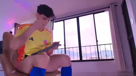 marcus_fire online show from 11/30/25, 08:13