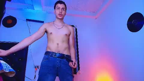 Snapshot of marcus_hanks1 chatting on 06/15/26, 12:13 Marcus hanks1 online show from 06/15/26, 12:13