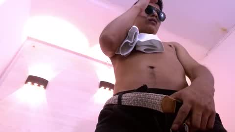 marcus hans online show from 10/24/25, 06:04