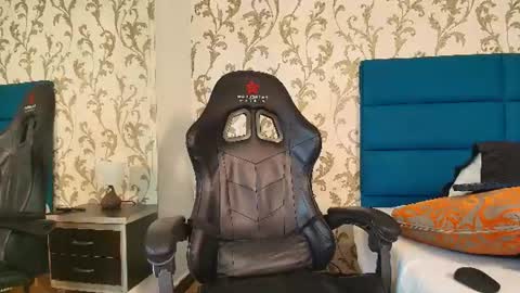 marcus_jeron online show from 06/15/26, 03:53