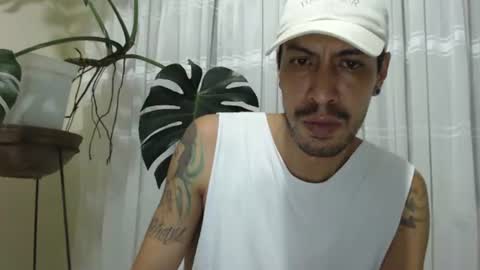 Snapshot of marcus_knight chatting on 07/03/26, 12:39 Marcus online show from 07/03/26, 12:39