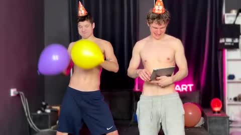 Snapshot of marcus_paradise chatting on 12/16/25, 05:56 marcus_paradise online show from 12/16/25, 05:56