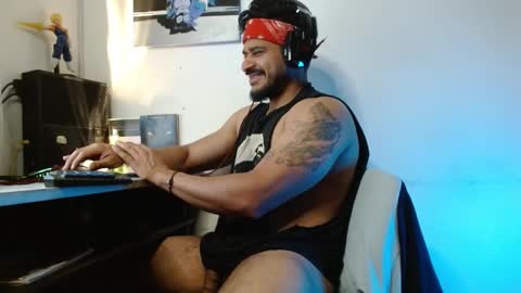 Snapshot of marcus_phoenix chatting on 02/09/25, 06:33 Marcus online show from 02/09/25, 06:33