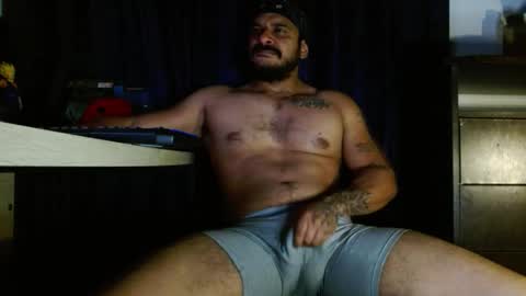 Snapshot of marcus_phoenix chatting on 02/17/26, 05:15 Marcus online show from 02/17/26, 05:15