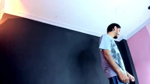 Snapshot of marcusgrayy chatting on 04/05/26, 11:18 Marcus online show from 04/05/26, 11:18