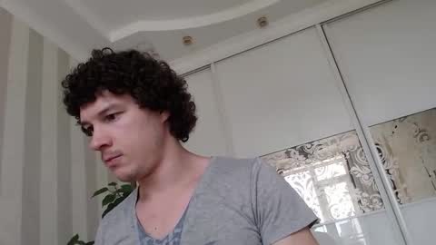 Dorian Salazar online show from 04/19/26, 11:09