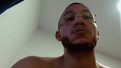   online show from 04/11/26, 08:46