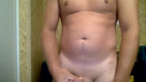 Snapshot of marcwholoves26 chatting on 07/20/26, 08:39 marcwholoves26 online show from 07/20/26, 08:39