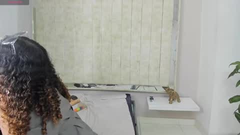 marfilastrom online show from 02/12/25, 10:03