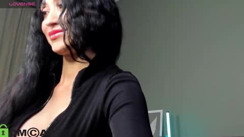 Margaret Clark online show from 02/16/25, 03:15