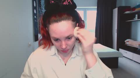 Snapshot of margaret_wilson chatting on 02/13/25, 12:32 Margaret online show from 02/13/25, 12:32