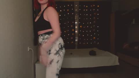 Snapshot of margaret_wilson chatting on 02/19/25, 04:22 Margaret online show from 02/19/25, 04:22