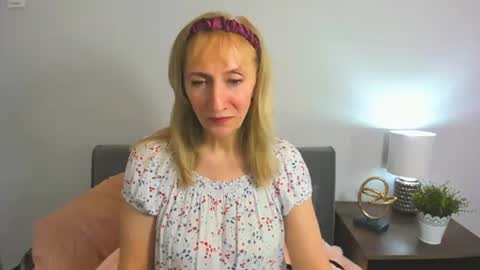Snapshot of margaretmature chatting on 02/08/25, 06:12 margaretmature online show from 02/08/25, 06:12