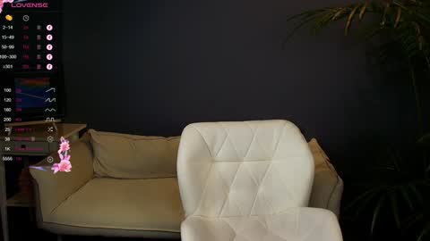 Snapshot of margeritirell chatting on 12/05/24, 02:31 Margo online show from 12/05/24, 02:31