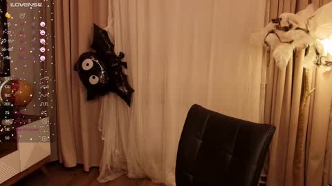 Margo online show from 11/12/25, 02:56