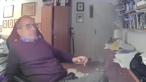 marginalie online show from 01/01/25, 04:29