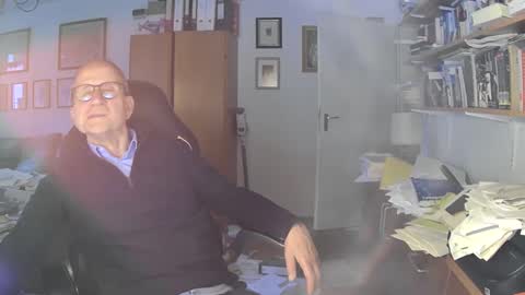 marginalie online show from 02/02/25, 03:39