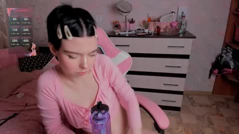 Margot online show from 11/30/25, 12:14