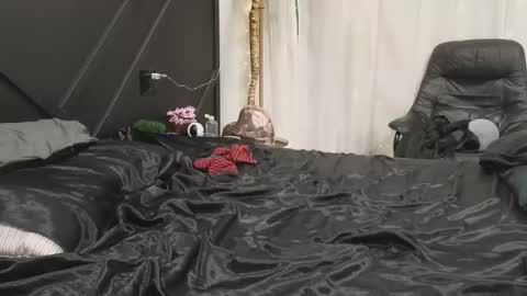 margot_robbie7 online show from 02/17/25, 04:20