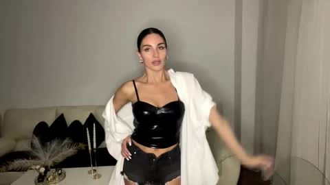 Margot online show from 09/11/25, 07:58