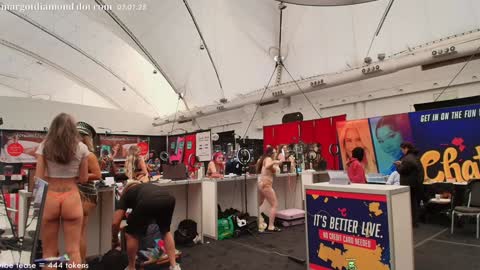   online show from 02/01/25, 10:02