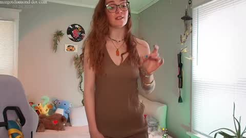 Snapshot of margotdiamond chatting on 03/24/26, 03:28 online show from 03/24/26, 03:28