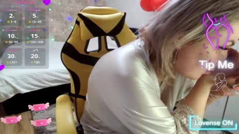 Mari online show from 03/12/25, 07:24