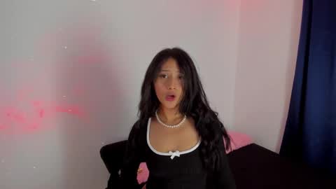 mari_mar69 online show from 01/25/25, 12:47