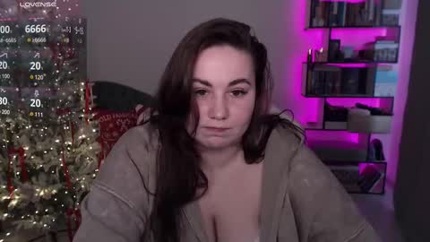 mari moore online show from 12/15/24, 09:35