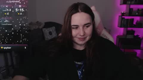 Snapshot of mari_moore7 chatting on 11/27/25, 07:21 mari moore online show from 11/27/25, 07:21