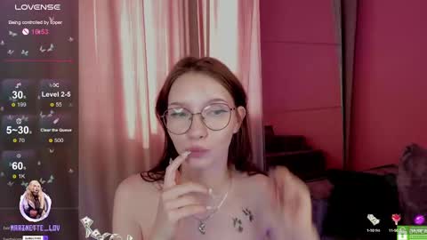 mari_nett online show from 03/10/25, 09:32
