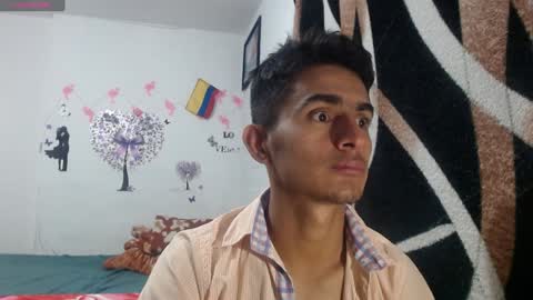 Snapshot of maria_and_angel17 chatting on 12/15/24, 01:24 Mara and ngel online show from 12/15/24, 01:24