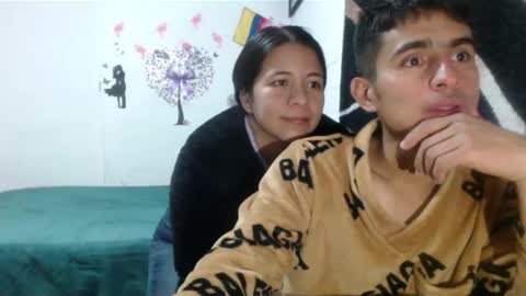 Snapshot of maria_and_angel17 chatting on 12/18/24, 03:04 Mara and ngel online show from 12/18/24, 03:04