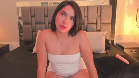 Maria online show from 04/24/26, 09:28