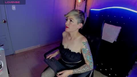 Maria fernanda online show from 01/24/25, 12:10